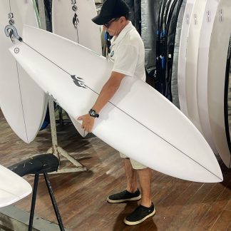 Prancha de surf Udo Bastos - Modelo Twinster