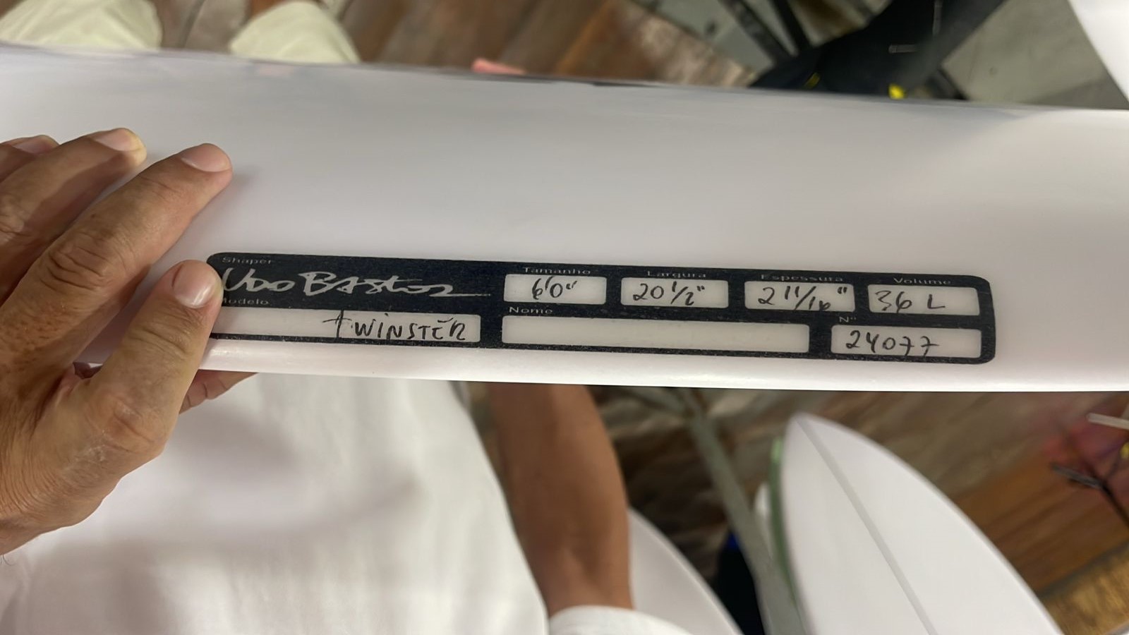 Prancha de surf Udo Bastos - Modelo Twinster - Imagem 2