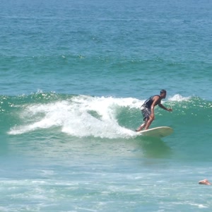 Video 77 - 8w Rua do Surf 2026-04-05